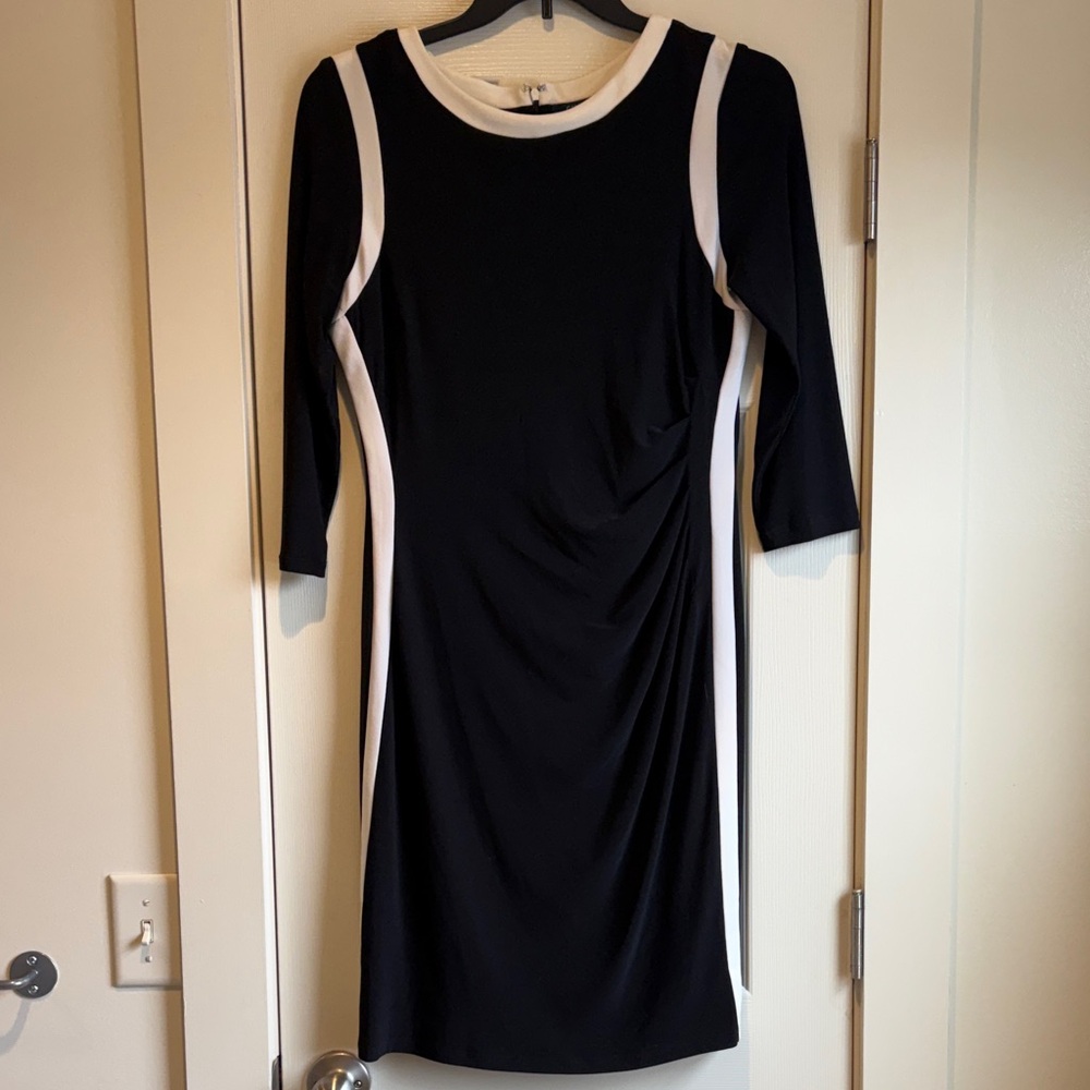 Chaps | Basic Black Knee Length Black Dress Stret… - image 1